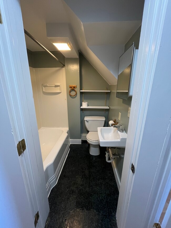 Bathroom - 283 River Street
