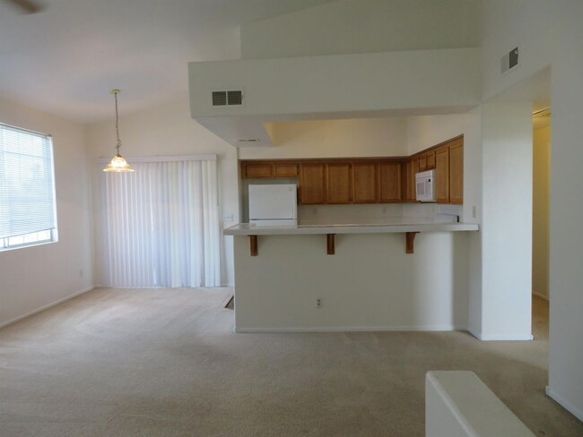Building Photo - 1400 SEWARD ST UNIT 202