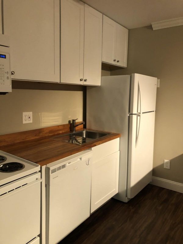 Butcher block countertops - 1435 Fernwood Glendale Rd