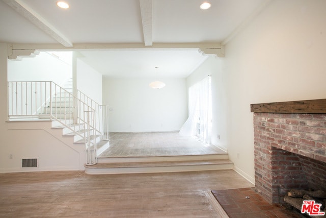 Building Photo - 260 S El Camino Dr