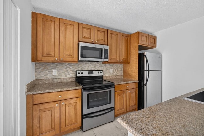 Foto del edificio - 851 Blue Ridge Cir