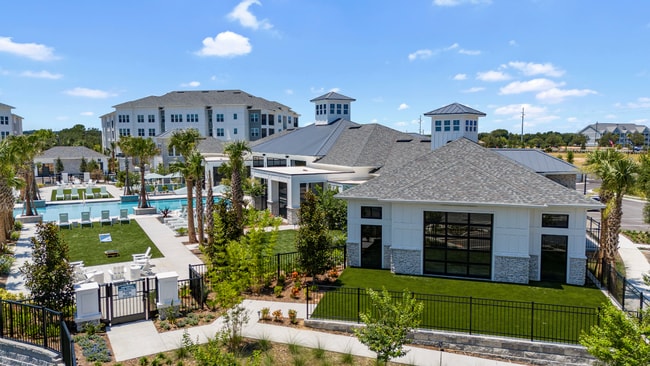 Building Photo - Aston Park Luxury Apartments