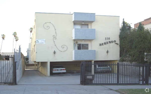 Foto del edificio - 116 N Berendo St