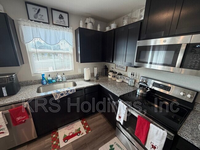 Building Photo - 35 Cecelia Way