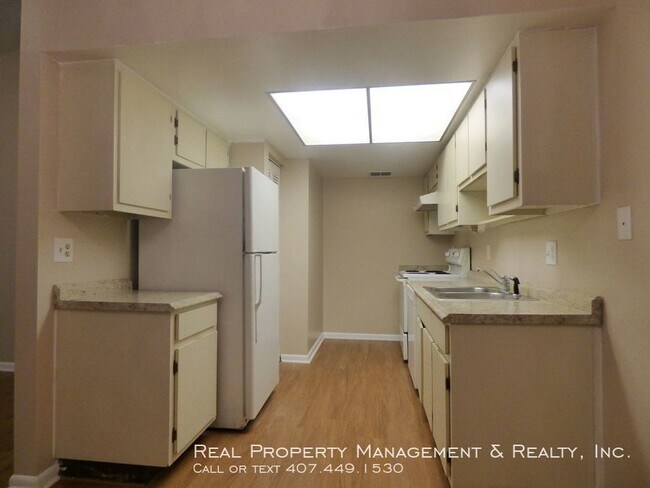 Building Photo - 2 BR / 2 BA Condo at Tamarind in Metrowest