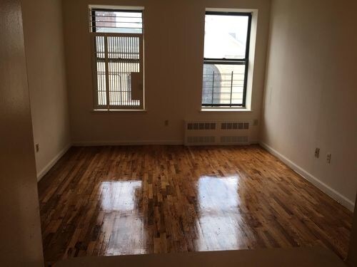 Building Photo - 341 E 138th St