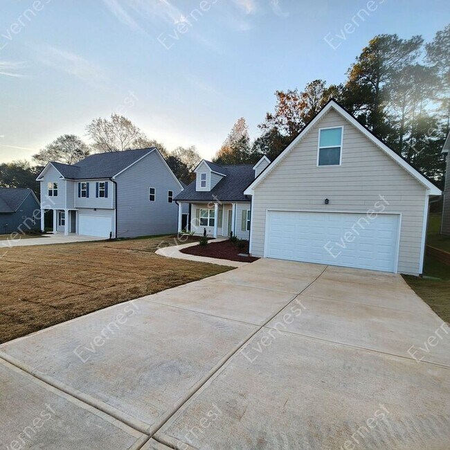Building Photo - 127 Culver St