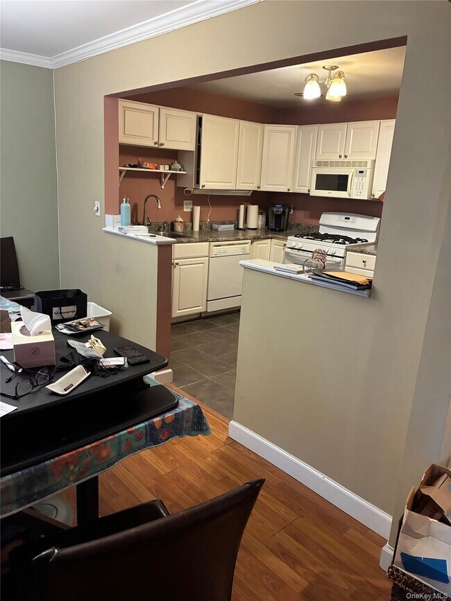 Foto del edificio - 55 Country Club Ln