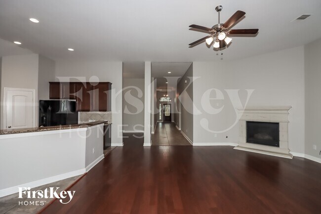 Foto del edificio - 15007 Appian Oak St