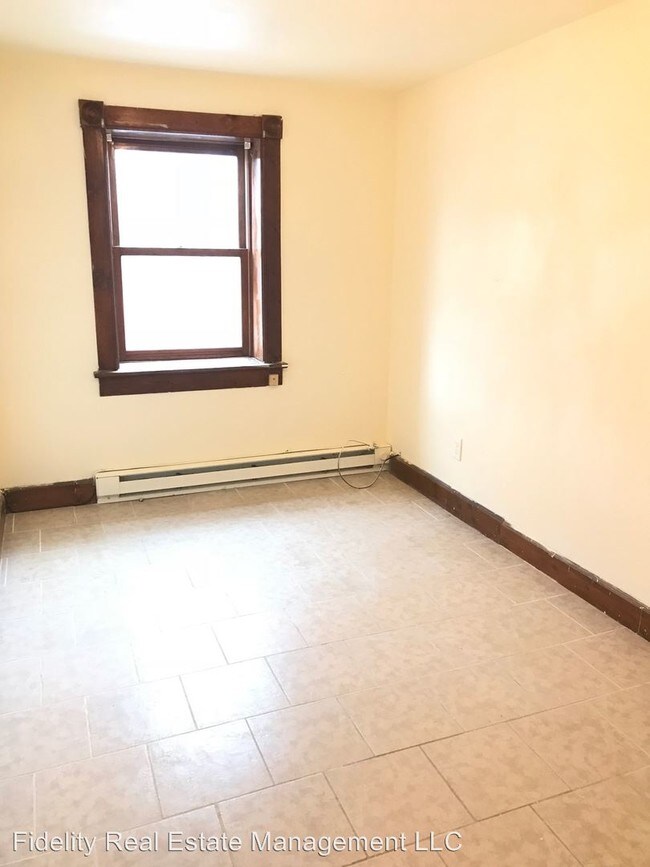 Foto del edificio - 144 W Parmenter St