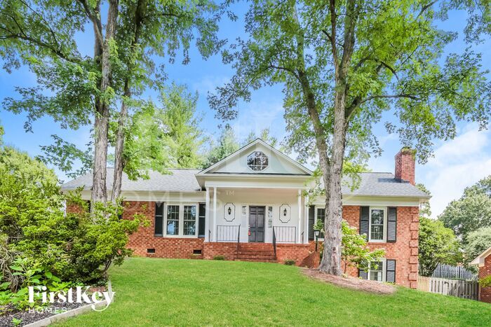 Primary Photo - 3910 Watauga Dr