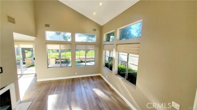 Foto del edificio - 2951 W Bradley Pl