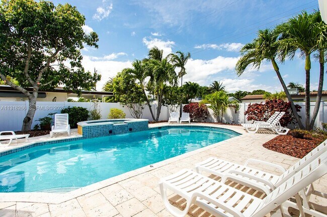 Building Photo - 1311 Rodman St