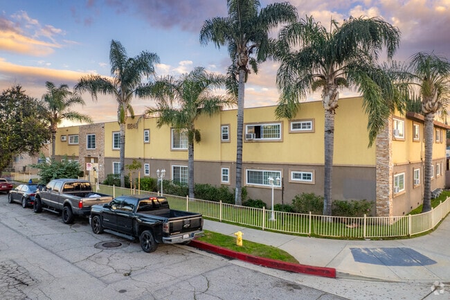 Building Photo - 19248 Bryant St