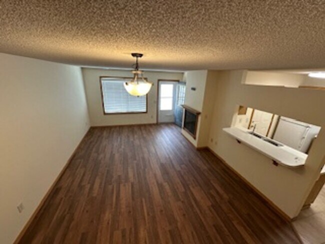 Building Photo - New carpet/flooring and freshly painted th...