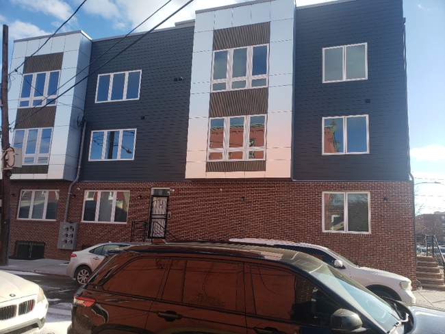 Foto del edificio - 953 Belmont Ave