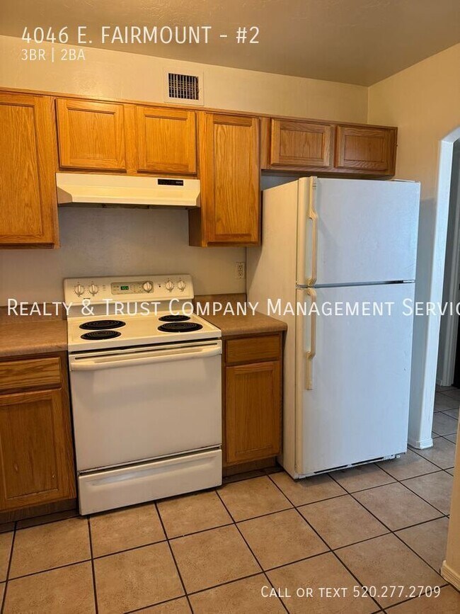 Foto del edificio - 4046 E. FAIRMOUNT-#2