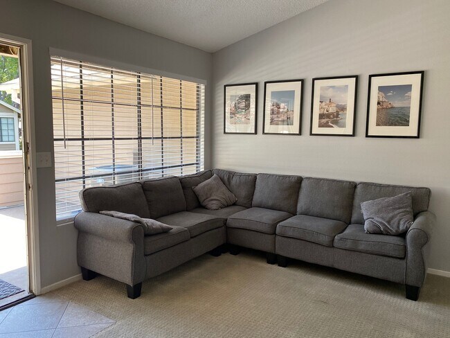 Foto del edificio - 11350 Foothill Blvd