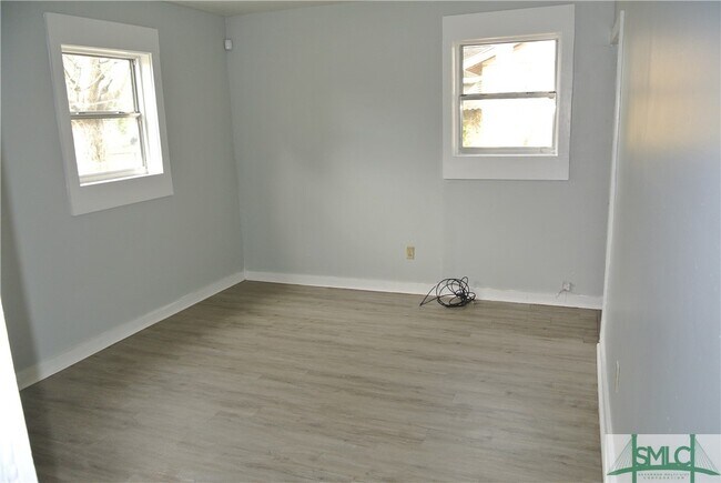 Building Photo - 910 Googe St