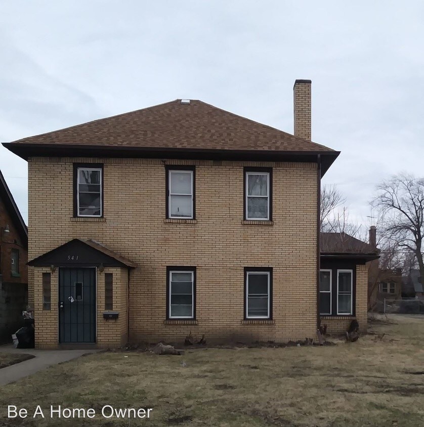 Primary Photo - 3 br, 1.5 bath House - 541 Taft St
