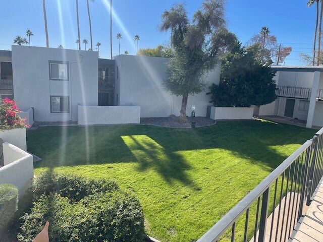 Foto del edificio - 3313 N 68th St