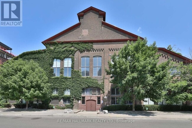 Building Photo - 1100 Lansdowne Ave