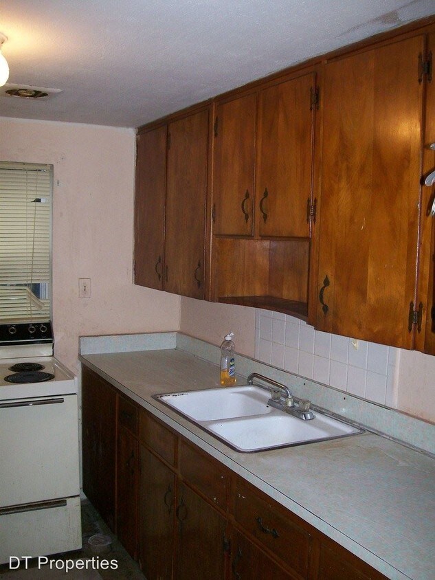 Foto del edificio - 5507 SE Hawthorne Rd