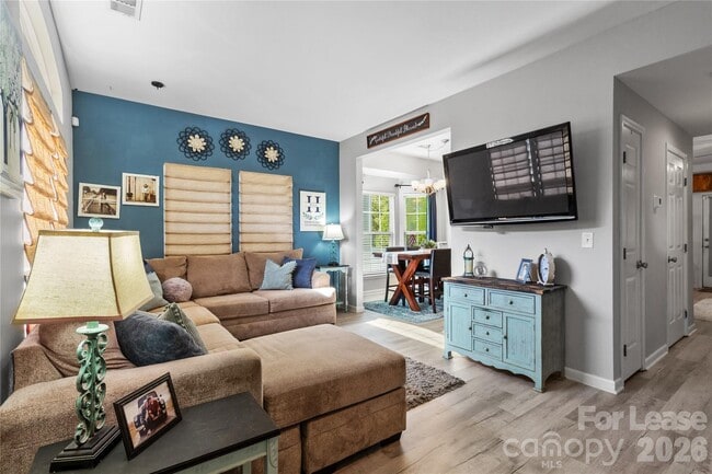 Building Photo - 4103 Christine Ln