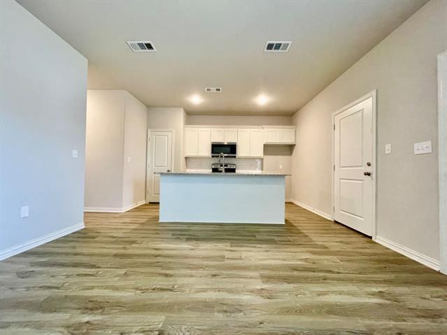 Foto del edificio - 2837-2841 Peony Dr