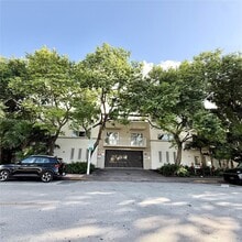 Building Photo - 630 85th St