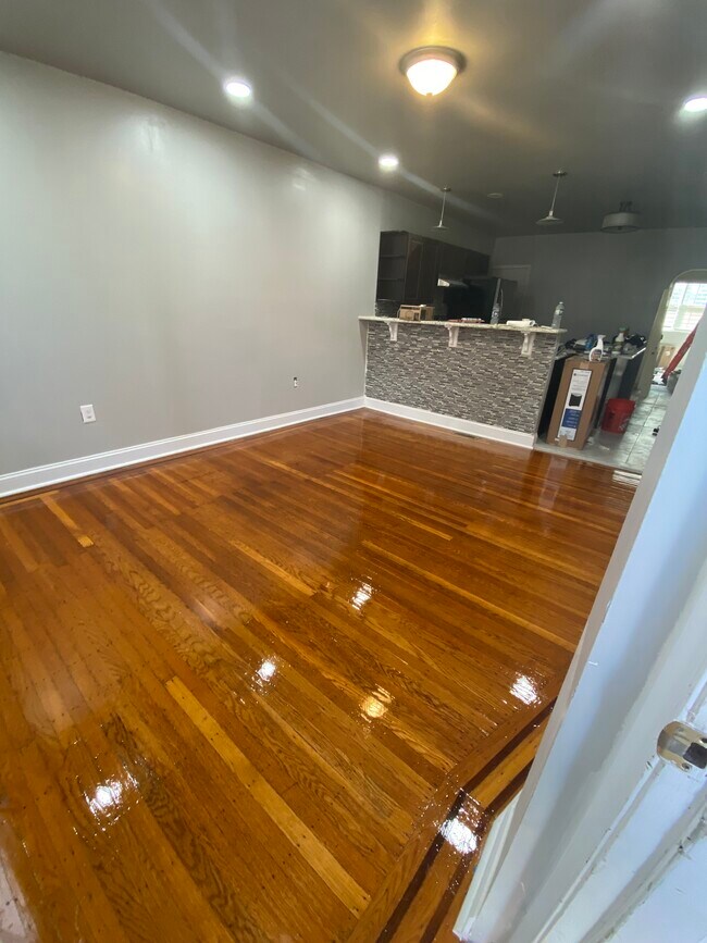 Living Room - 1610 S 24th St