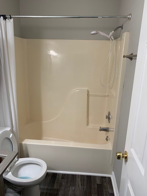 Foto del edificio - 408 N Pointe Creek
