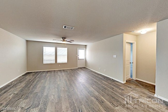 Building Photo - 9734 Marbach Rd