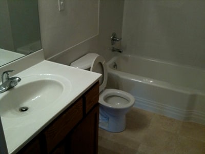 Building Photo - 30 Narcissus Dr