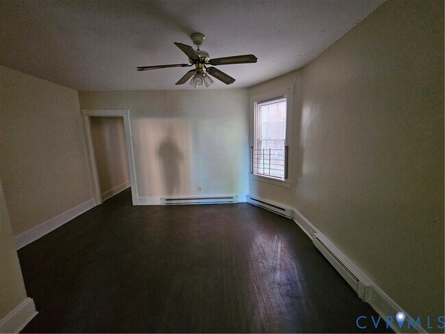 Foto del edificio - 3007 Ellwood Ave