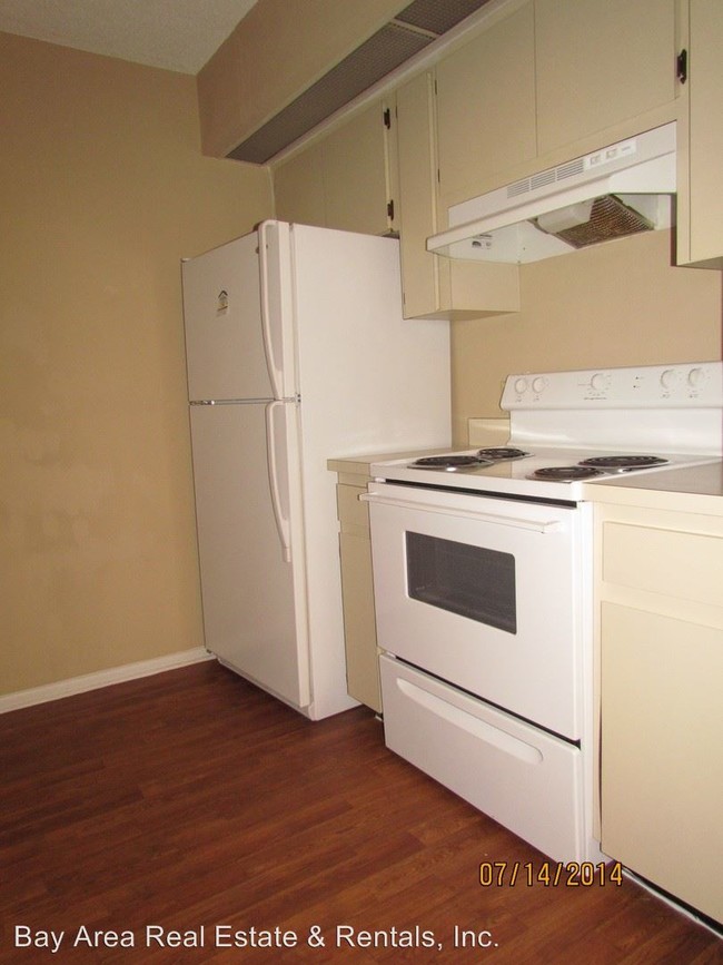 Building Photo - 14113 Mossy Glen Ln