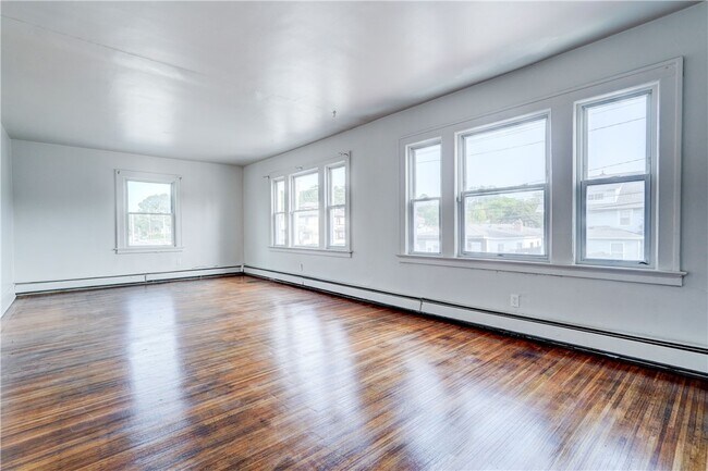 Foto del edificio - 2247 Clifford Ave