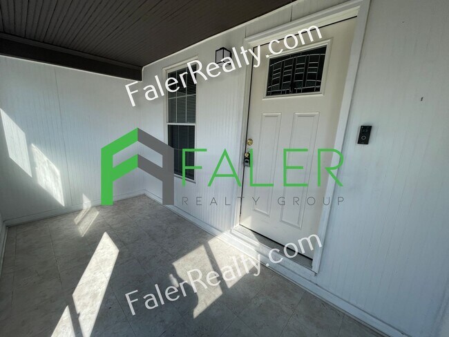 Foto del edificio - Spotless 2-Bedroom Updated Home