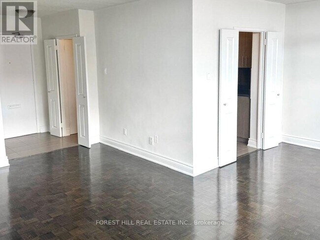 Photo du bâtiment - 35 Esterbrooke Ave.