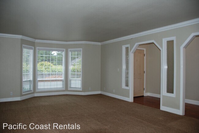 Building Photo - 3 br, 2 bath House - 4832 Dickson Drive
