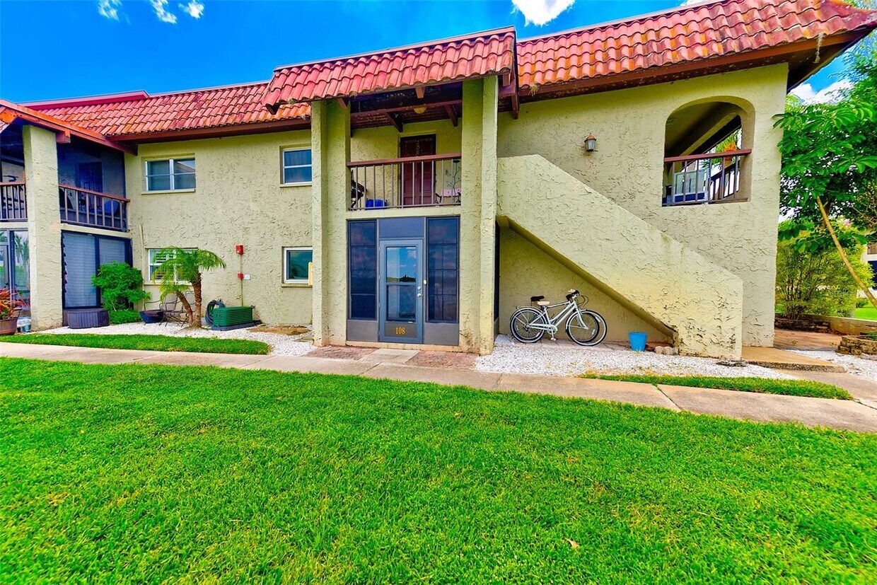 1001 S Bayshore Blvd Unit 108, Safety Harbor, FL 34695 Condo for Rent