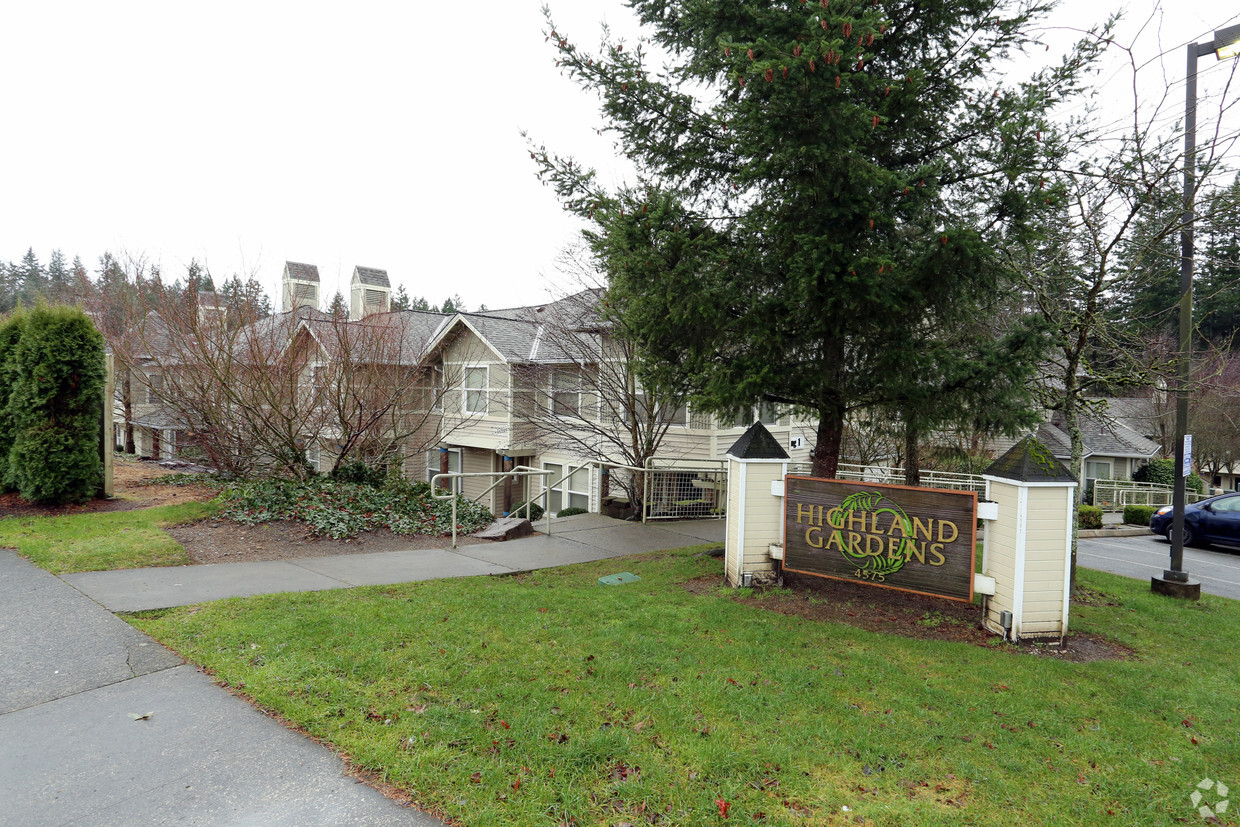 Highland Gardens Apartments Issaquah