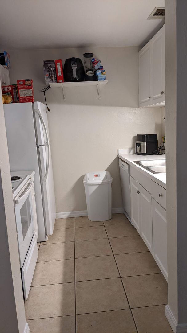 Foto del edificio - 4000 SW 23rd St