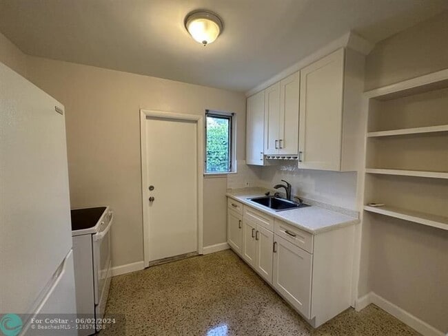Building Photo - 1300 E Broward Blvd