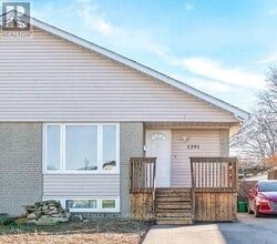 Building Photo - 1391 Garvolin Ave