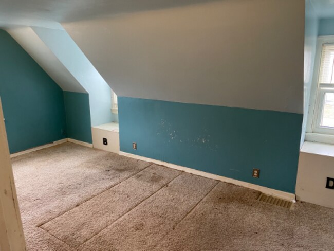 Building Photo - 2819 Witchwood Dr