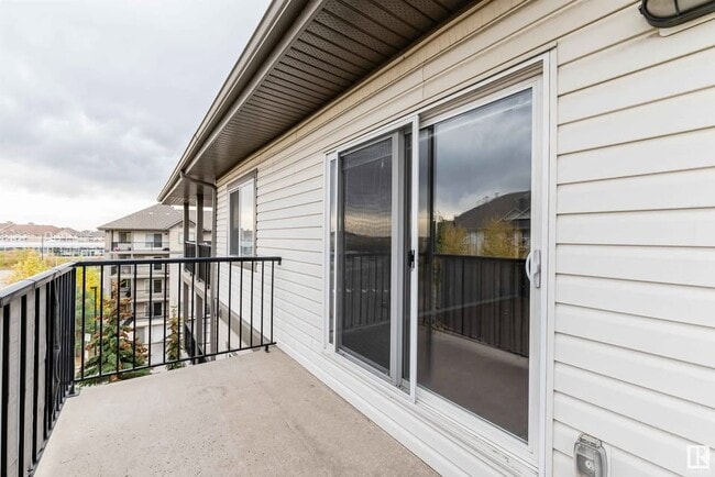 Building Photo - 301 Clareview Station Dr NW