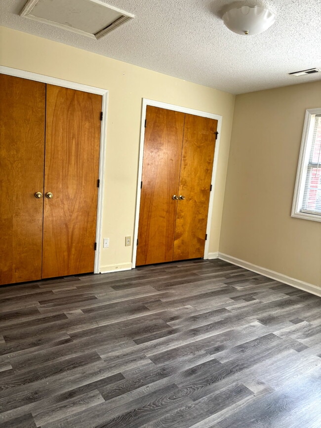 Building Photo - 741 NC-24