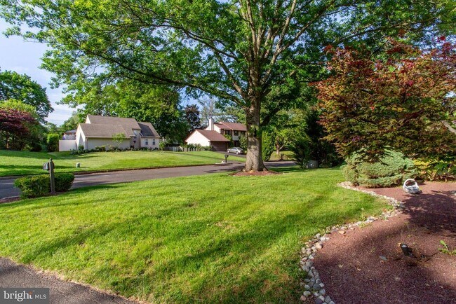 Foto del edificio - 19 Seton Hill Ct