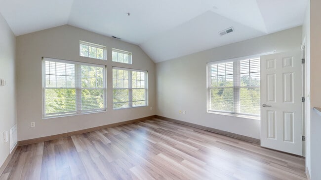 Interior Photo - Union Place